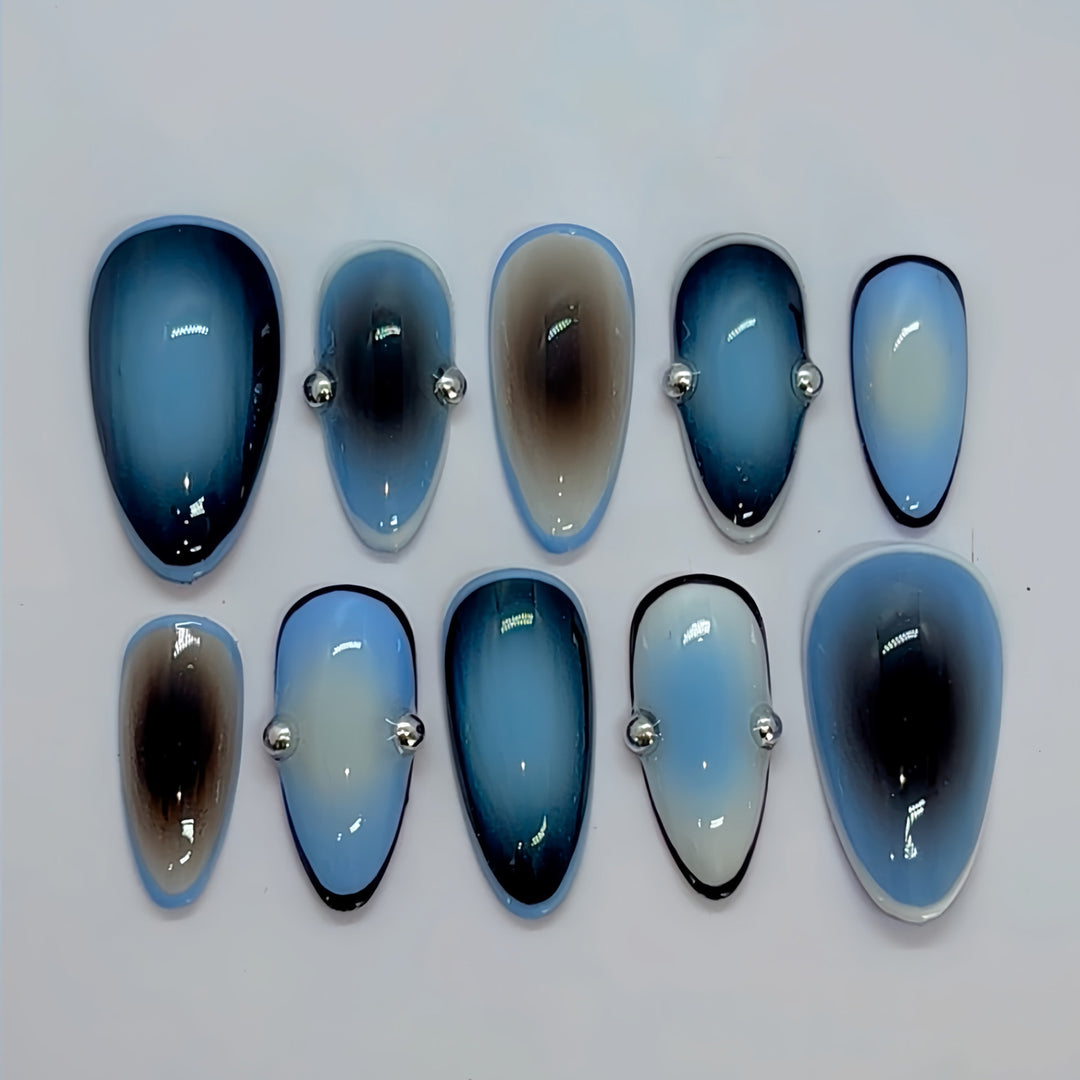 Thematic Artisan Press-On Nail Set Kalsten