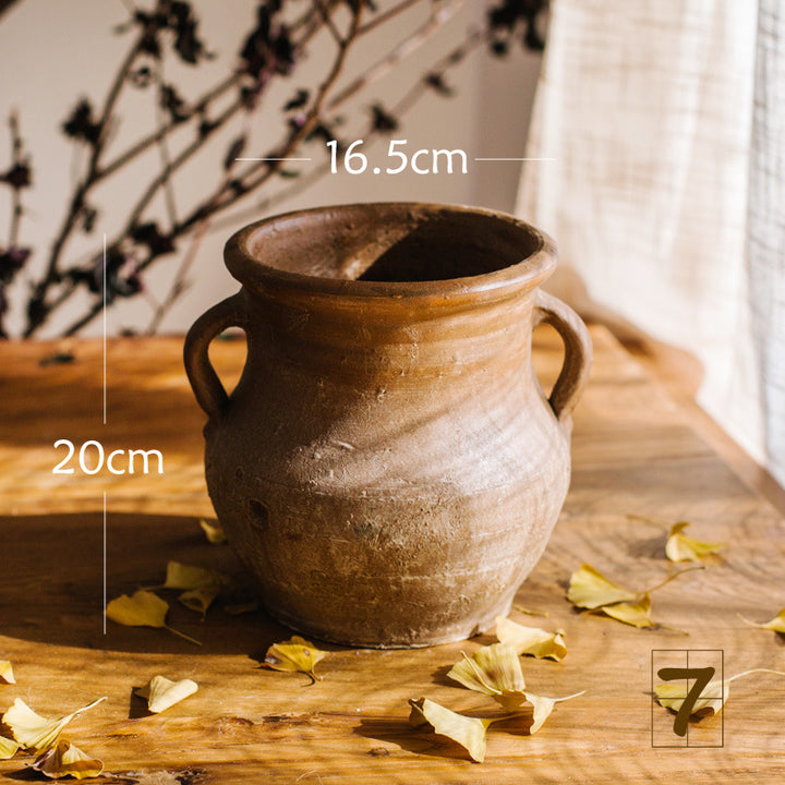 Rustic ceramic pot with handmade design Kalsten