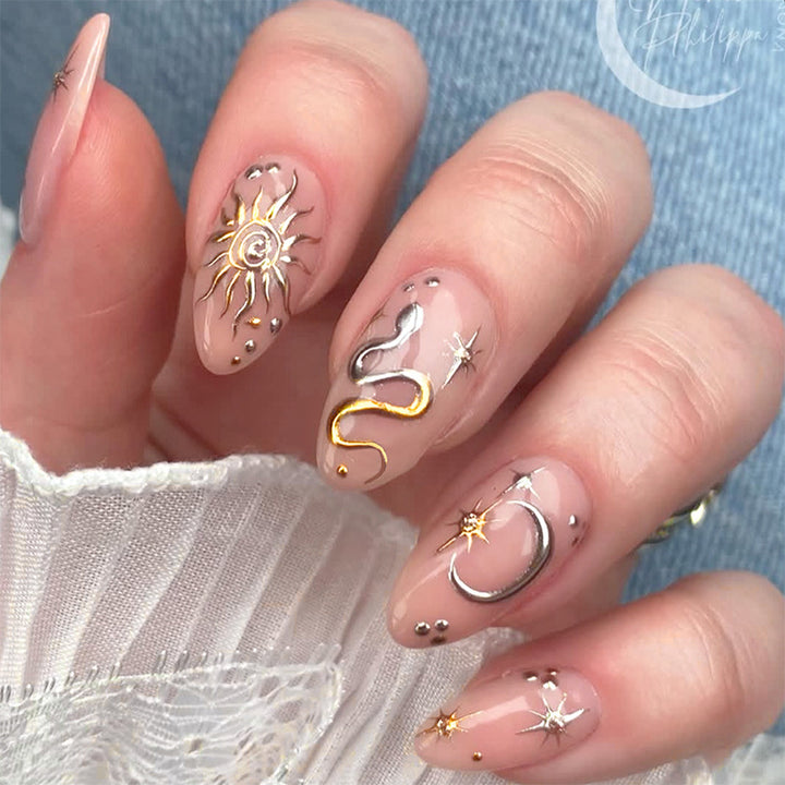 Celestial-Themed Press-On Nails kalsten