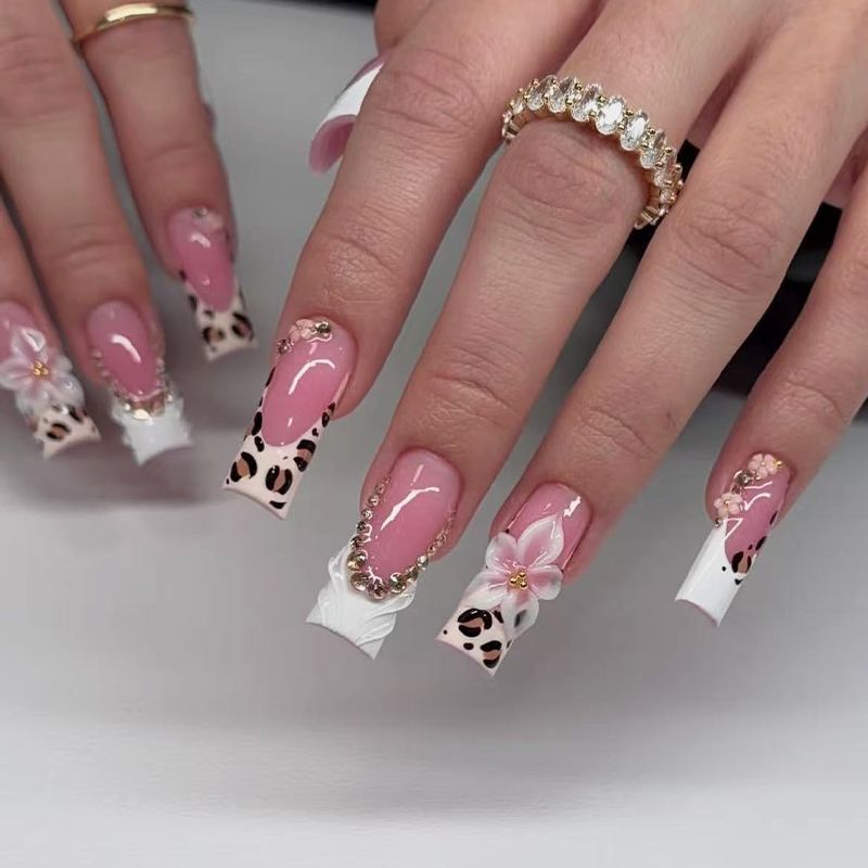 Artisan Decorative Nail Tips Kalsten