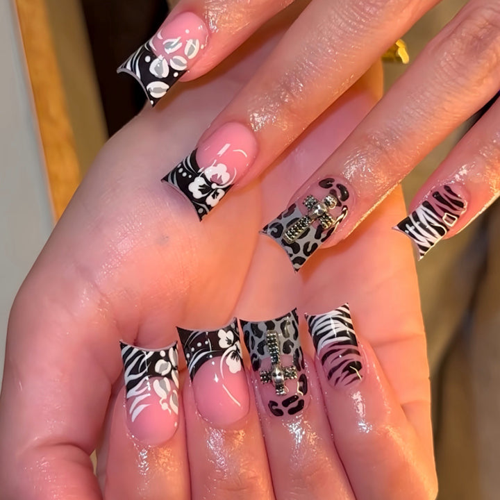 Artistic 3D Floral Press-On Nail Extensions Kalsten