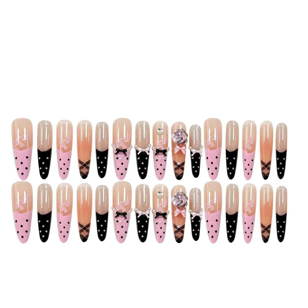 Artificial nail set with glamorous 3D applications and festive design Kalsten