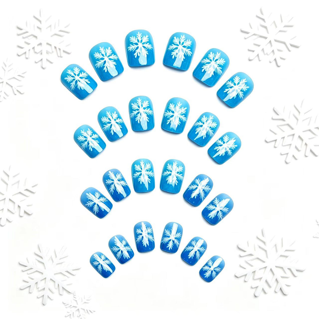 Artificial nails with sparkling winter flake design Kalsten