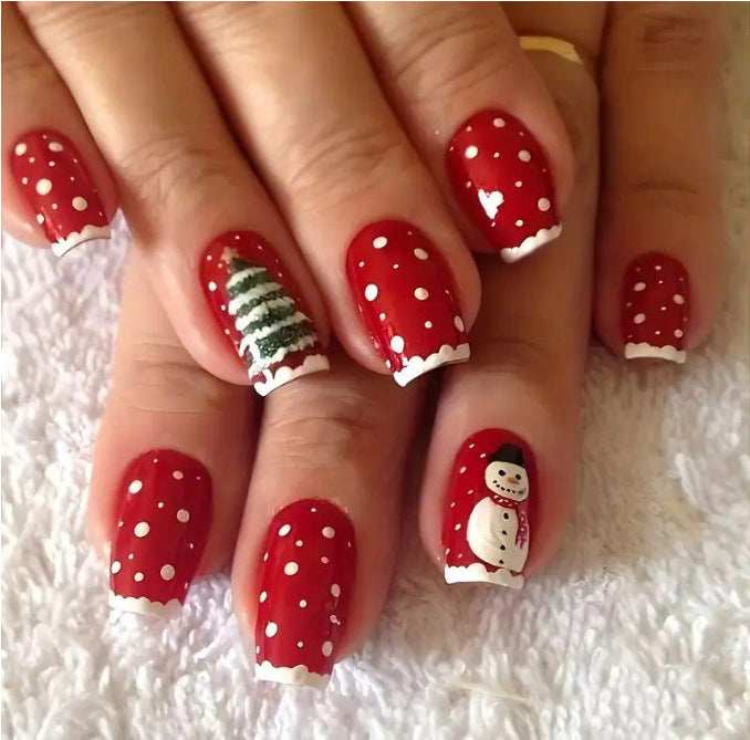 Artistic Winter-Themed Nail Art Kalsten