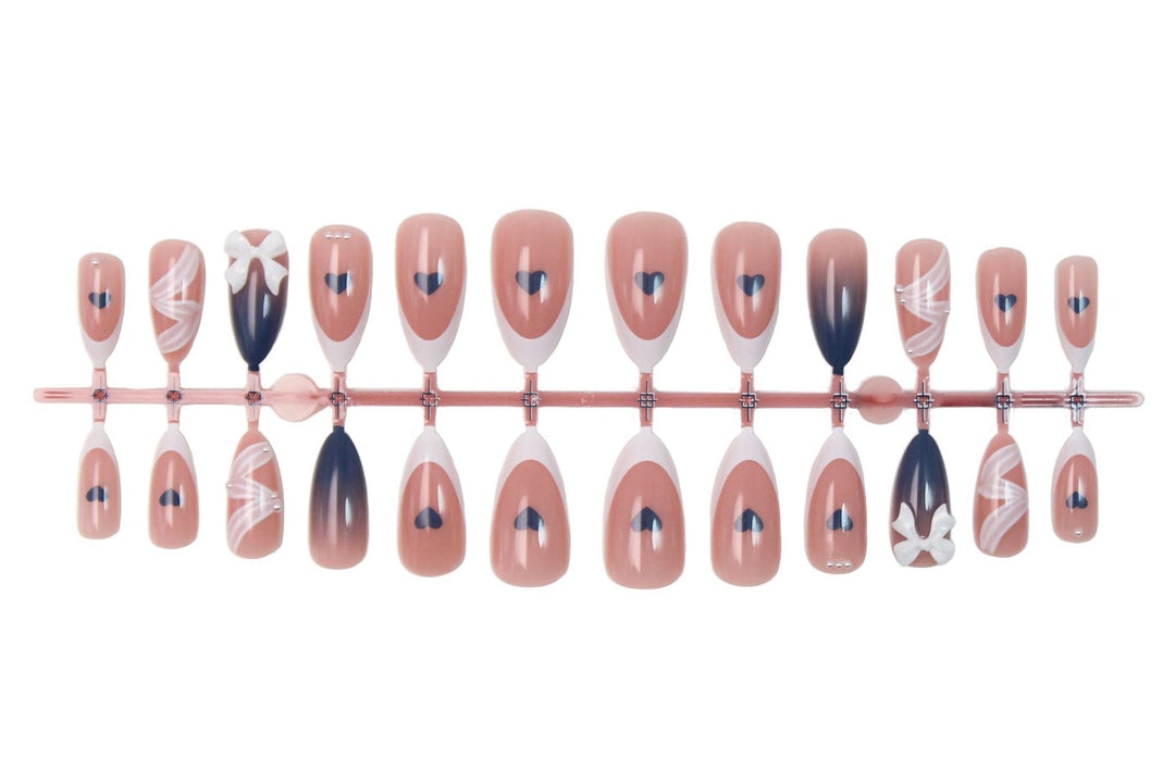Artificial nail set with elegant bows and heart-shaped accents Kalsten