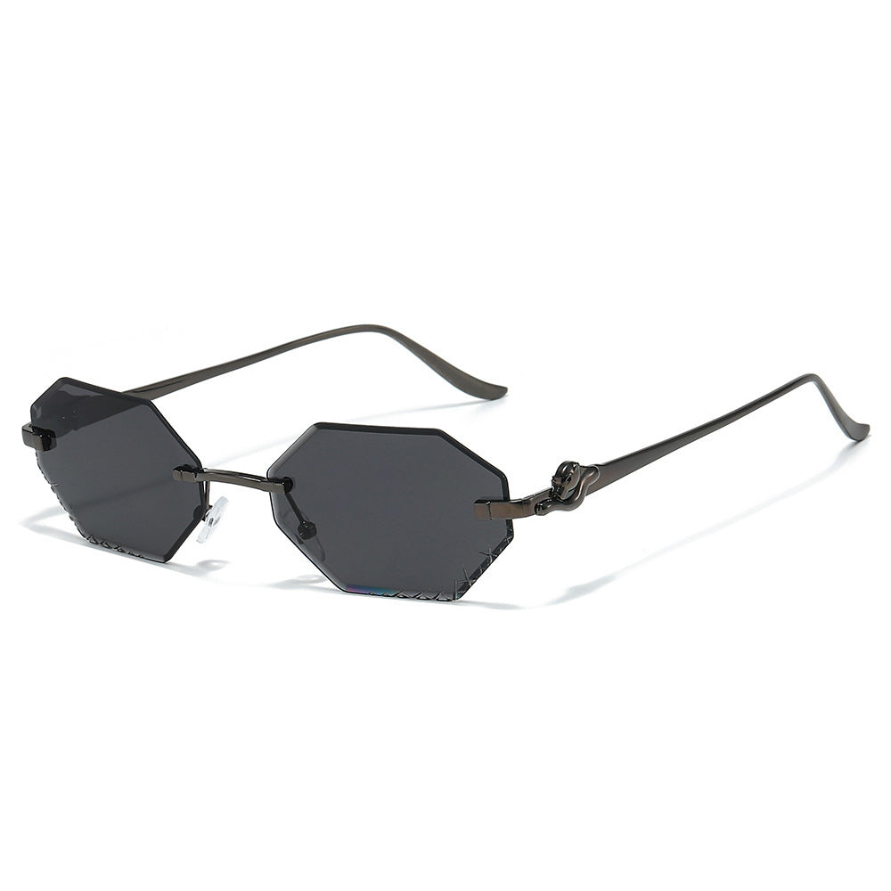 Fashion-Forward Angular Sunglasses Kalsten
