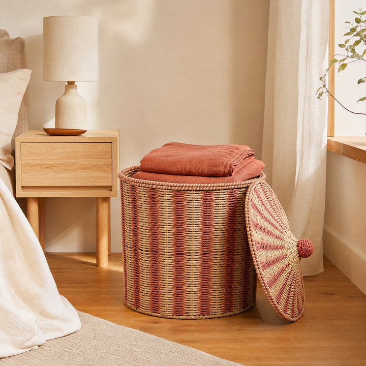 Decorative and practical storage basket Kalsten