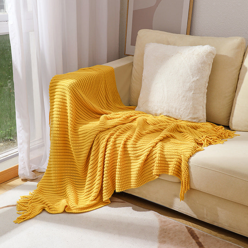 Cozy Decorative Throw Blanket