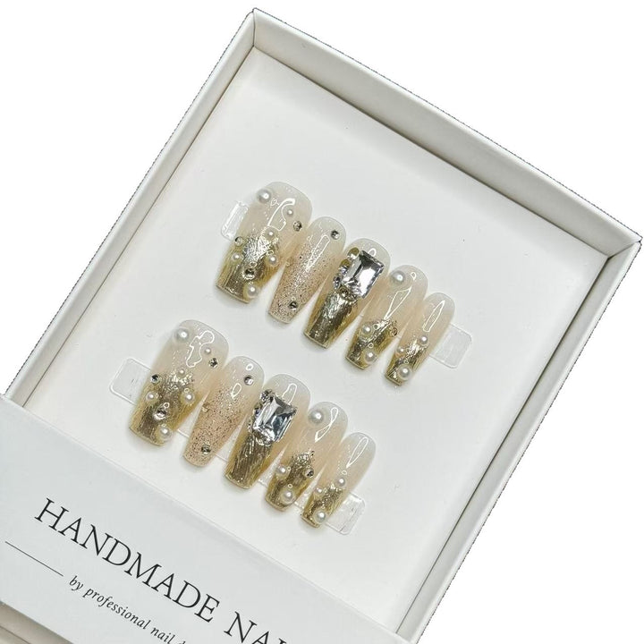 Artistic Handmade Press-On Nail Art Set with Pearl and Metallic Accents