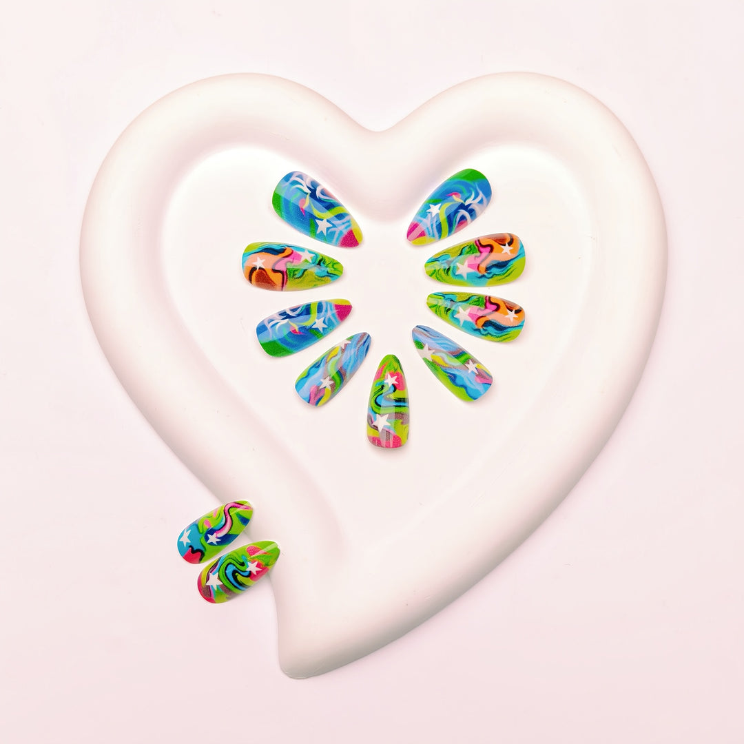 Artificial nails with creative gradient color and star motif Kalsten