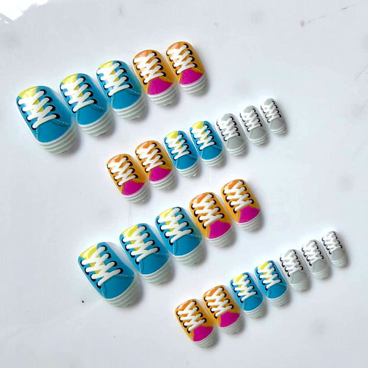 Artificial nails in sneaker design Kalsten