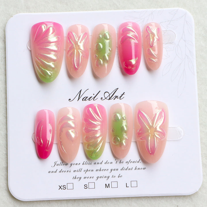 Artistic Nail Art Kalsten