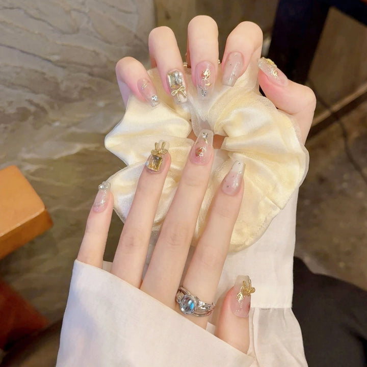 Glamorous Nail Designs Kalsten
