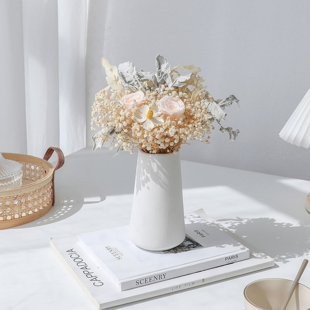Decorative Floral Vase Display