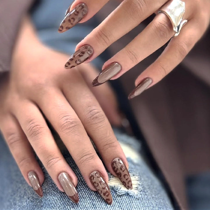 Trendy Press-On Nail Set Kalsten