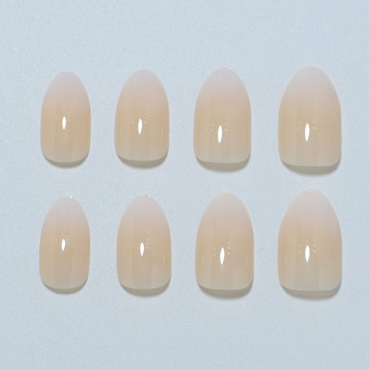 Elegant Almond-Shaped Press-On Nail Set Kalsten