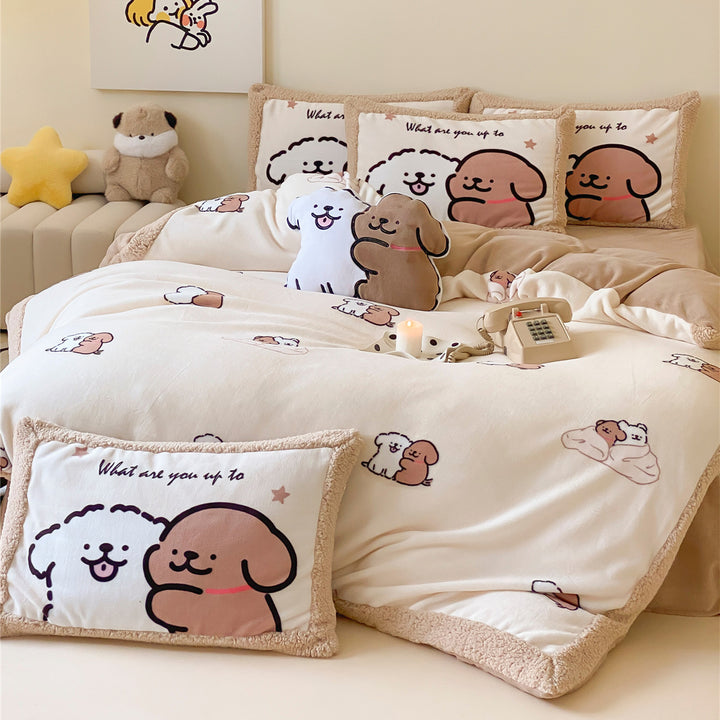 Children's bedding set with teddy fleece trim and cute panda & bear motifs