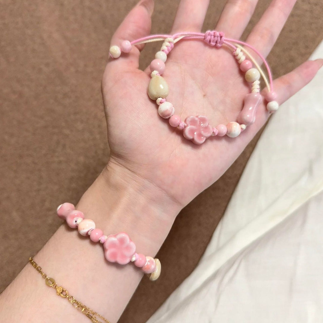 Adjustable Floral Bead Bracelet Kalsten
