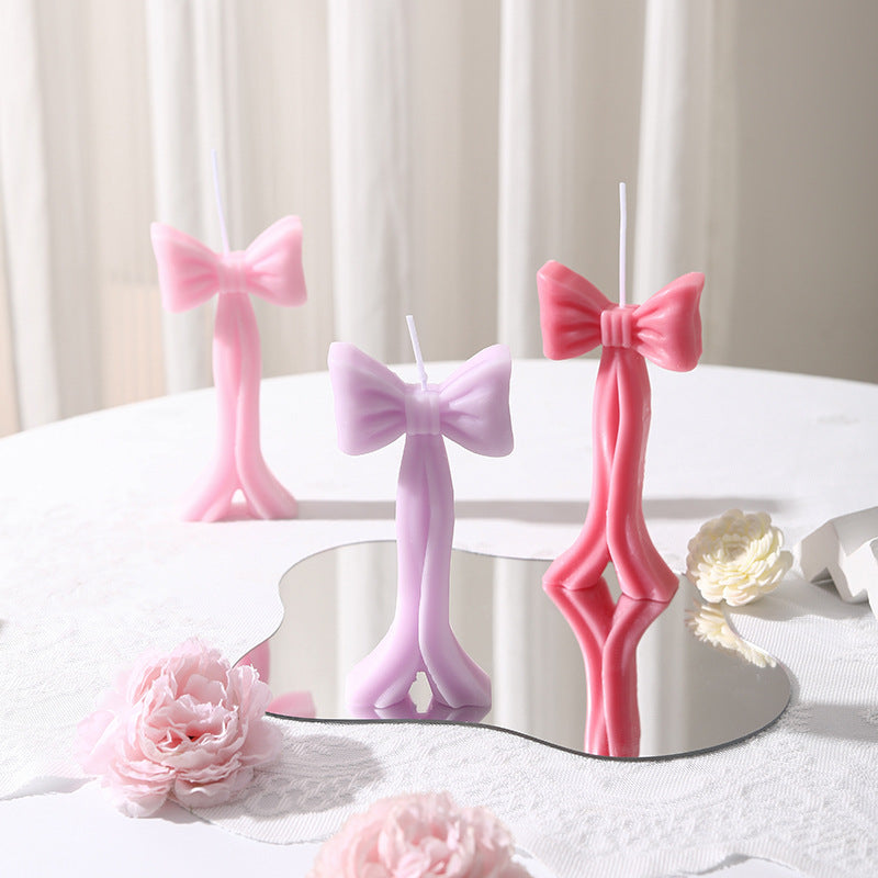Sculptural Bow-Tail Decorative Taper Candle
