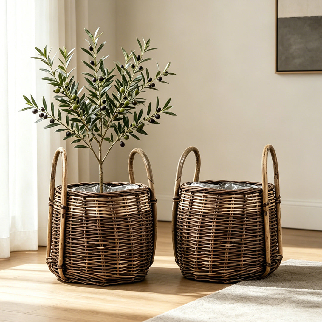 Handcrafted storage basket with natural fiber Kalsten
