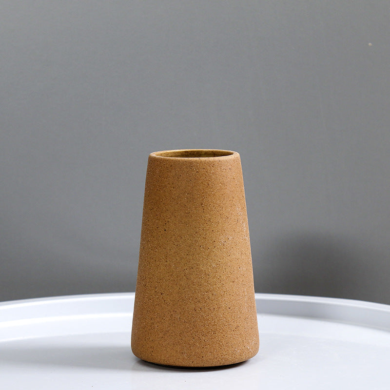 Minimalist Textured Ceramic Vase Kalsten