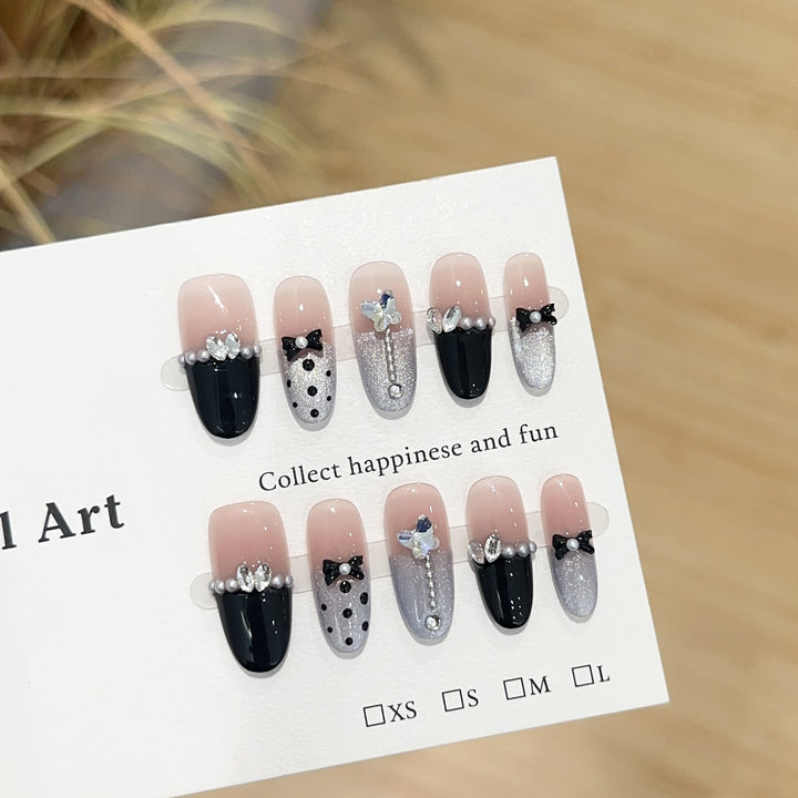 Glamorous Bow-Embellished Press-On Nail Set