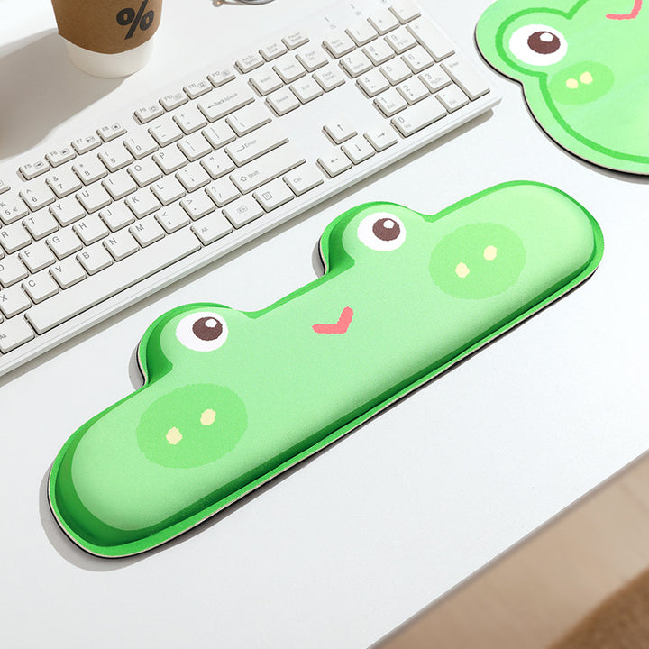 Fun-Themed Frog Design Mouse Pad Set