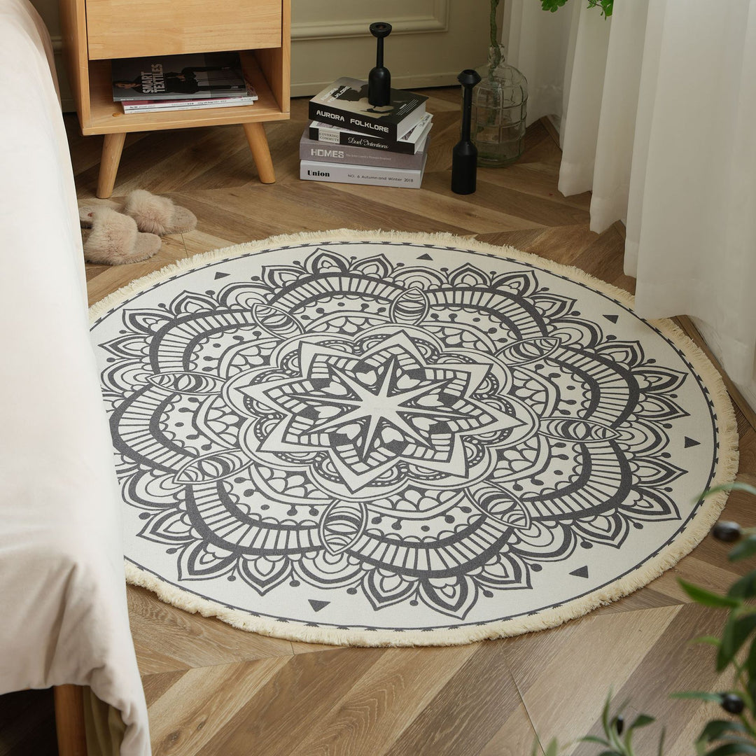 Round woven rug with mandala motif, flat cotton-jute mix and fringes Kalsten
