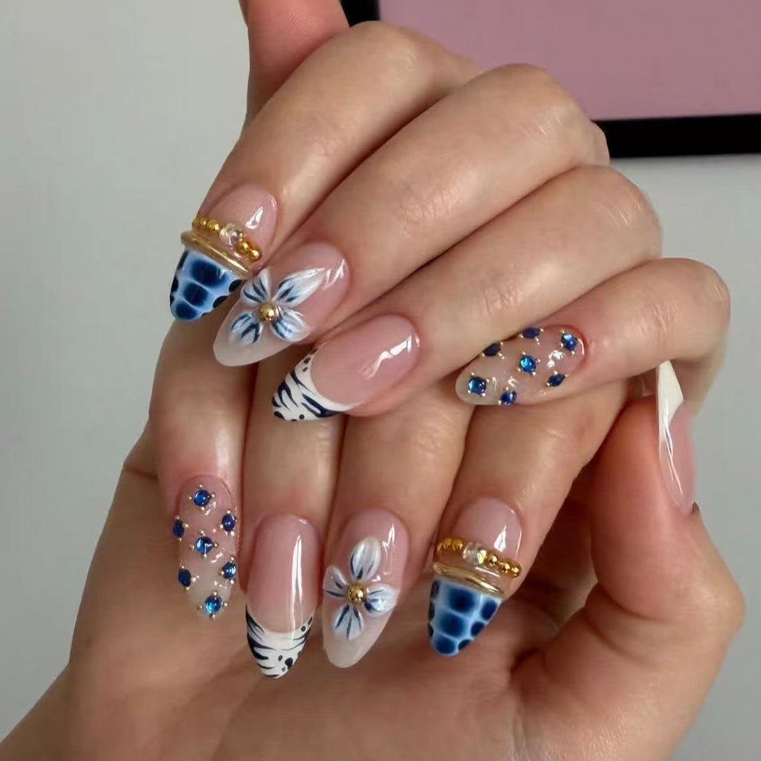 Premium Self-Adhesive Art Nails Kalsten