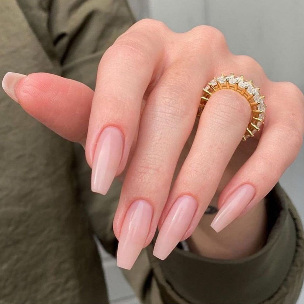 Artificial Nail Extension in Elegant Design Kalsten