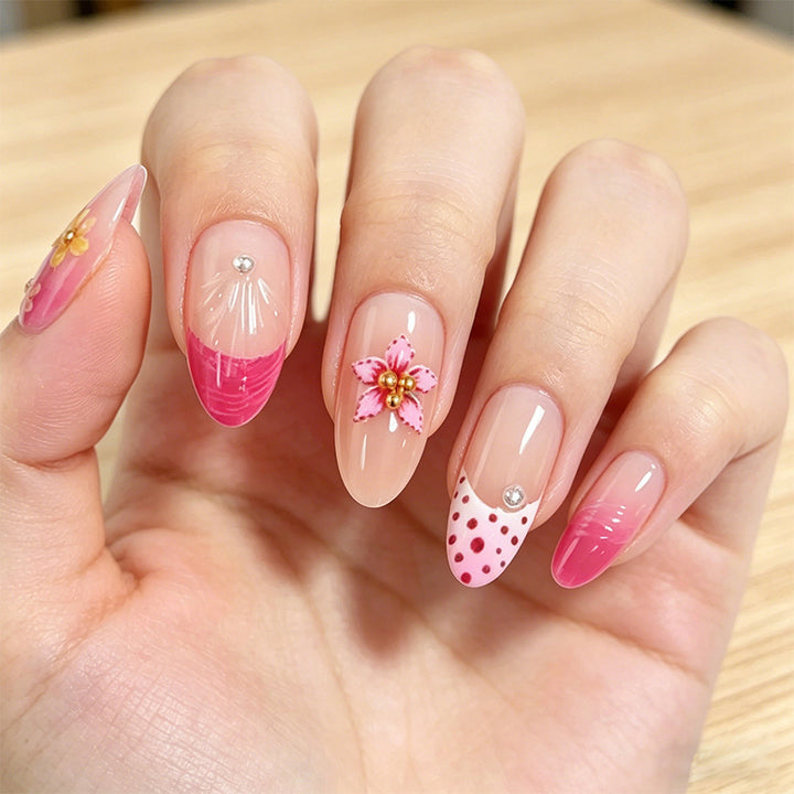 Nail art set with floral and elegant decorations Kalsten