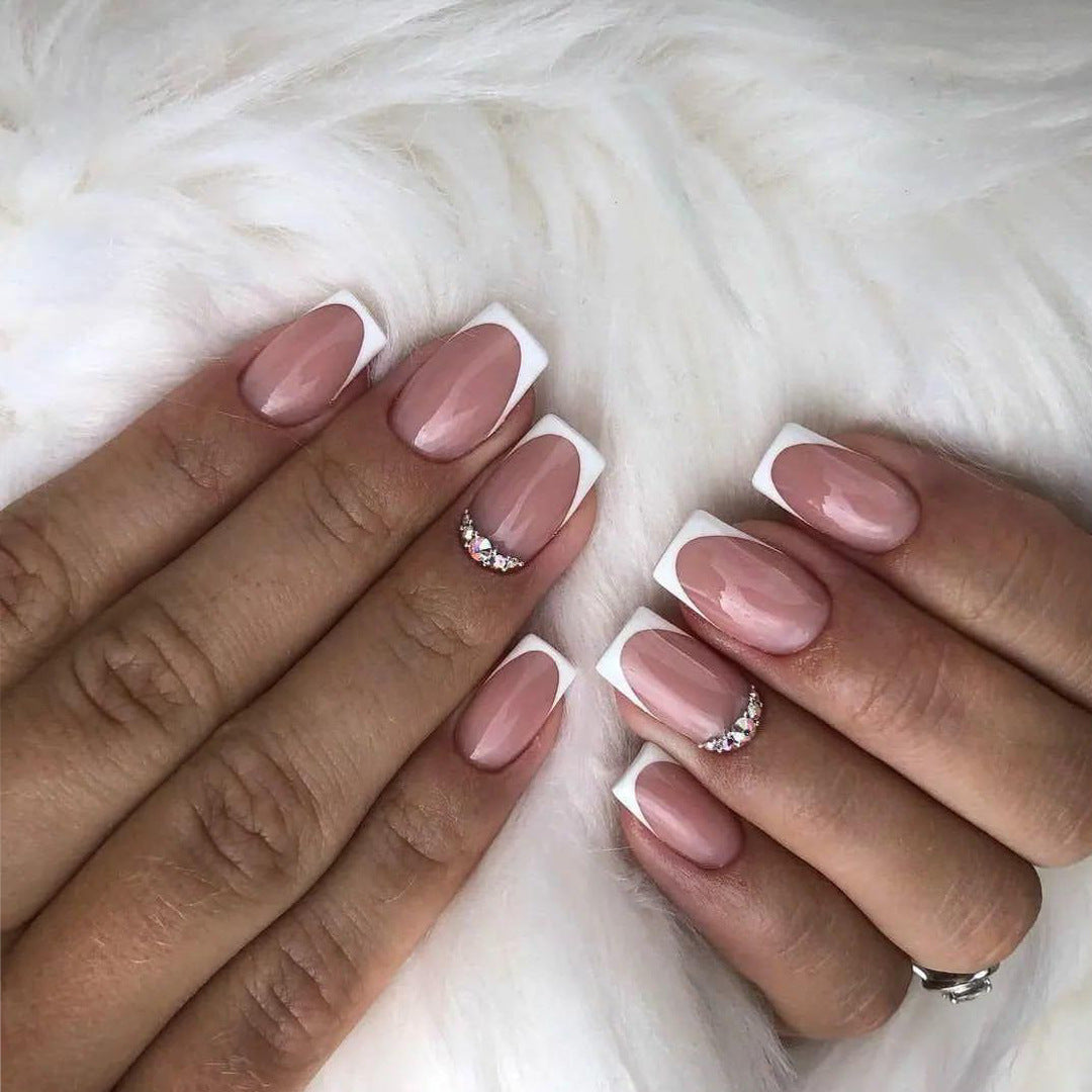 Elegant Press-On Nail Set with Rhinestone Accents Kalsten