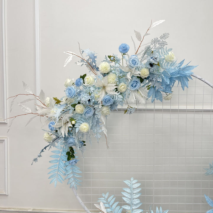 Autumn-Themed Decorative Floral Garland