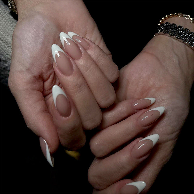 High-quality nail art in elegant French-tip design Kalsten