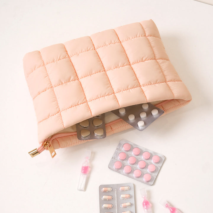 Quilted Travel Clutch Kalsten