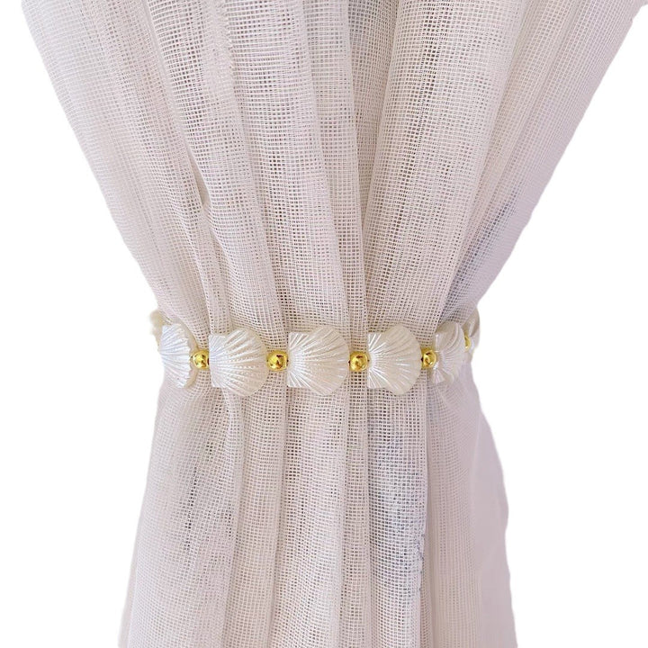Decorative Shell Necklace Kalsten