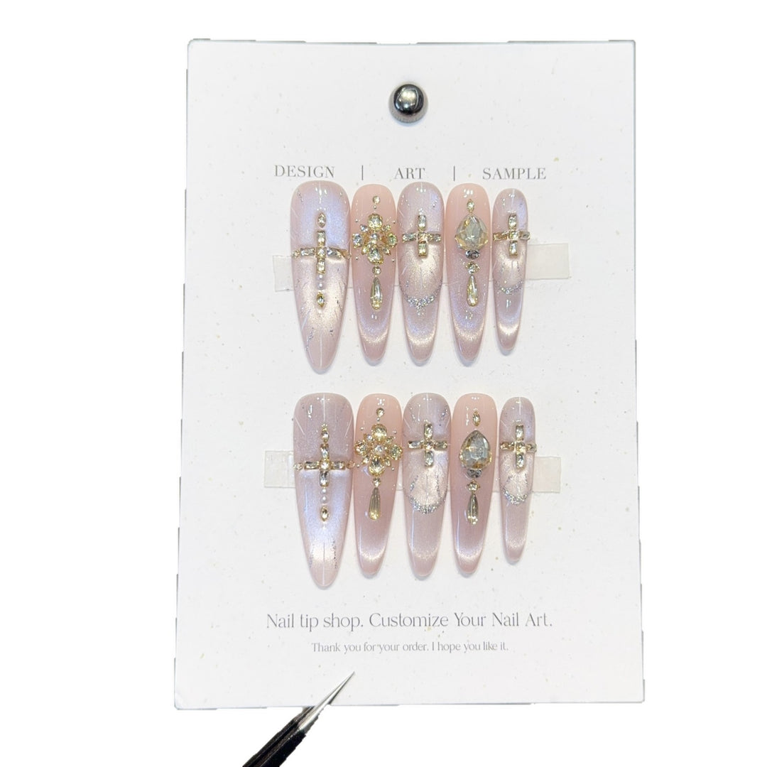 Artificial nails with elegant rhinestone and glitter details Kalsten