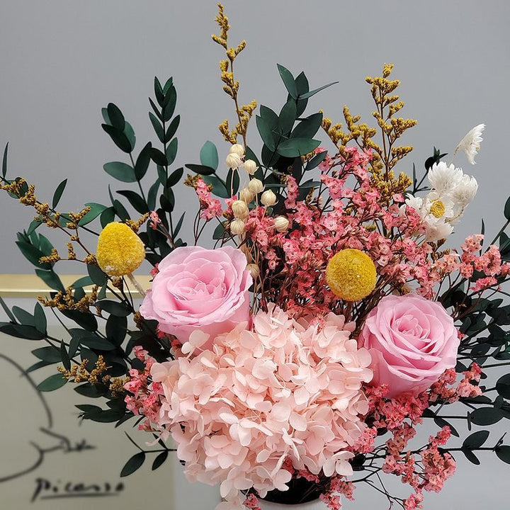 Premium Dried Floral Bouquet Arrangement