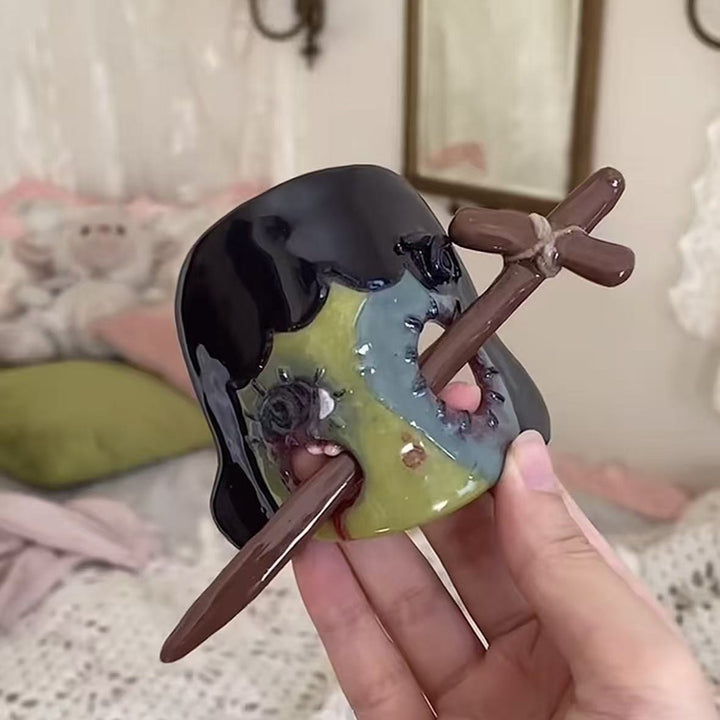 Decorative chopstick holder in bat design Kalsten