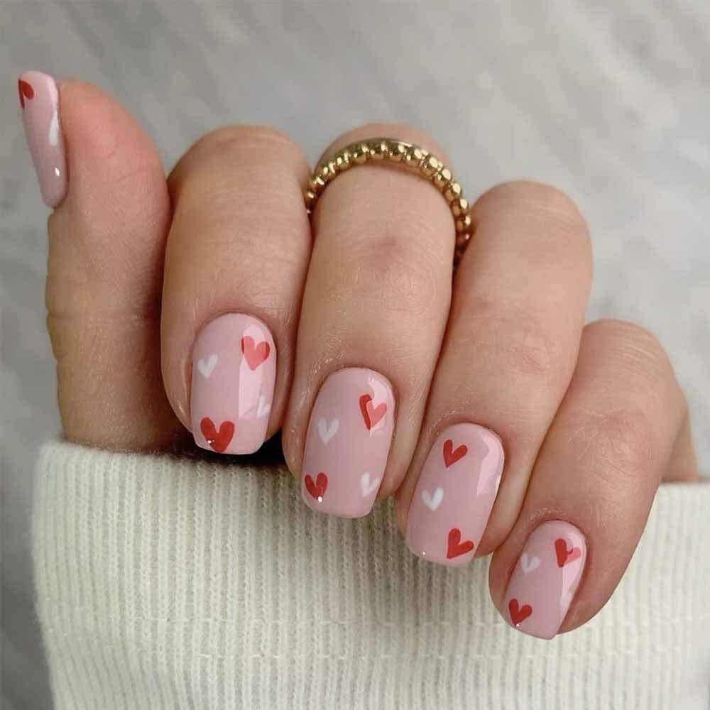 Heart-Patterned Press-On Nail Art Kalsten