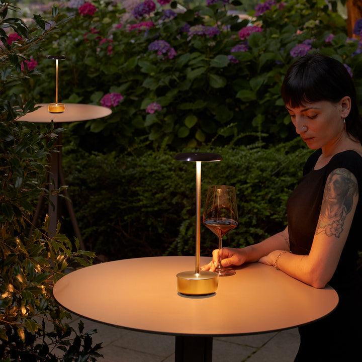 Stylish Contemporary Table Lamp for Living Spaces
