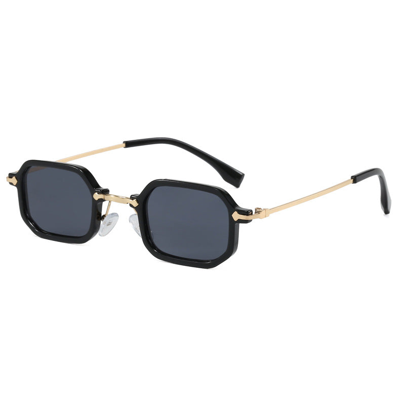Fashionable Oversized Sunglasses in Modern Design Kalsten