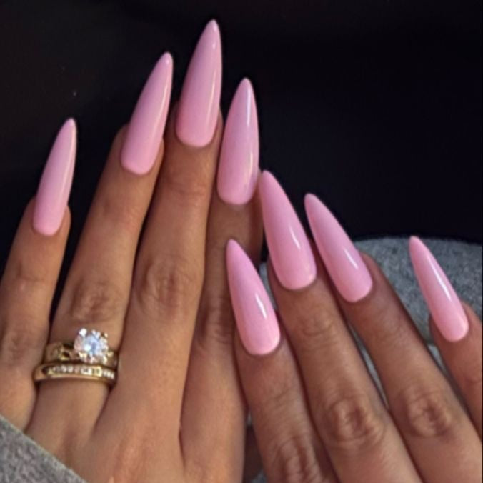 Artificial nail set with pointed design elements Kalsten