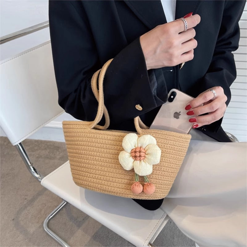 Decorative Woven Straw Tote Kalsten