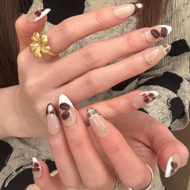 Elegant Floral Design Press-On Nail Art Set Kalsten