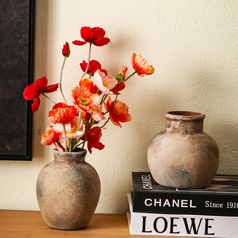 Handcrafted ceramic vase Kalsten