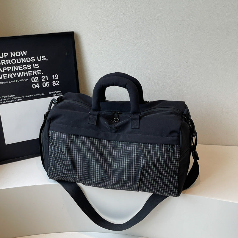 Versatile Multi-Pocket Duffel Bag