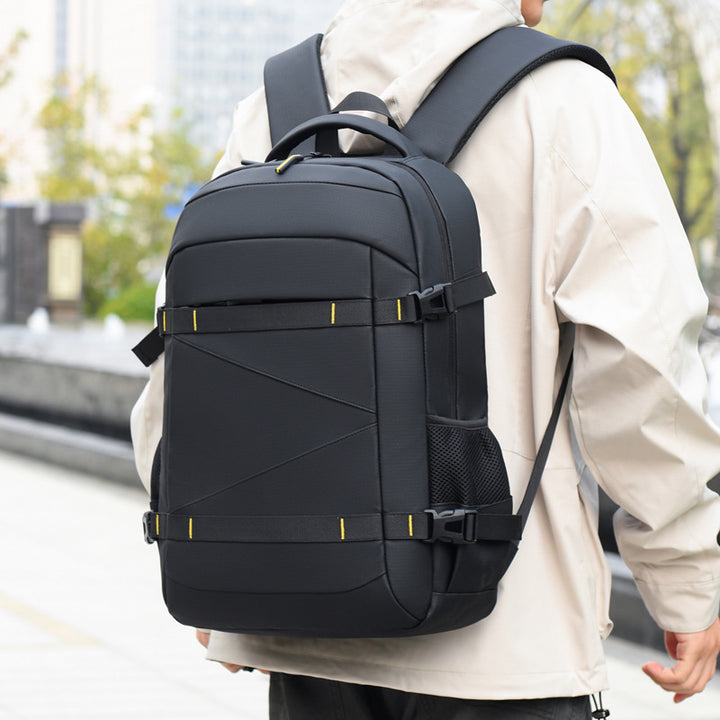Modern backpack with multidimensional compartments and breathable back Kalsten