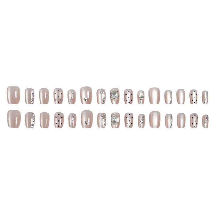Glamorous Press-On Nail Art Set