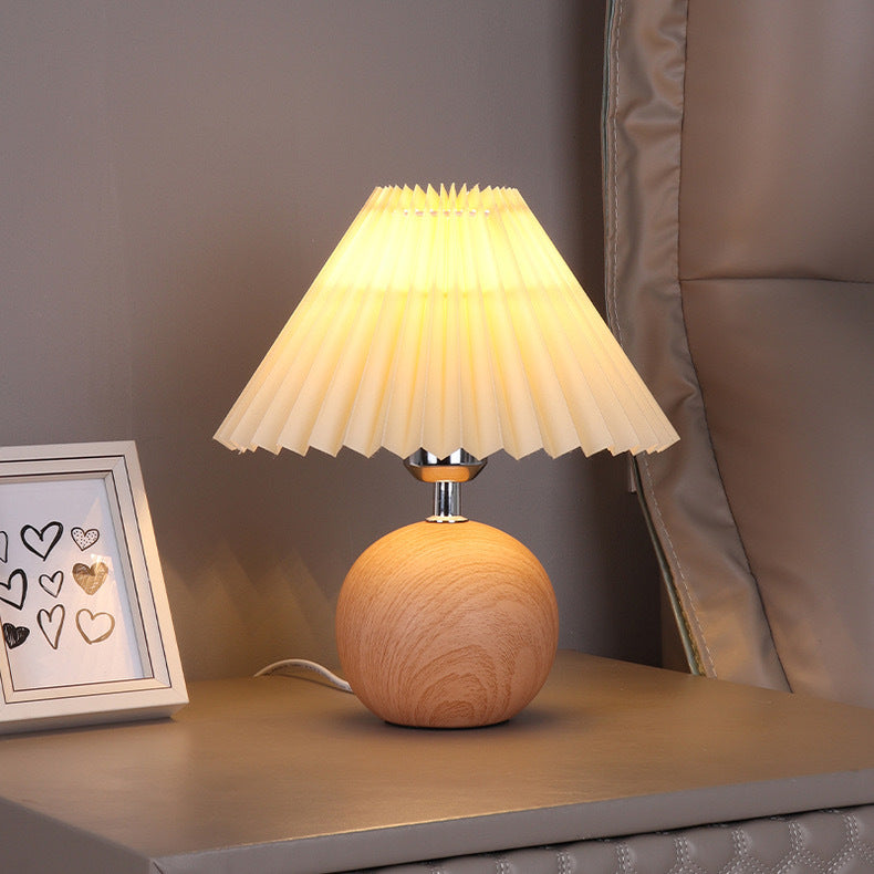 Elegant Table Lamp